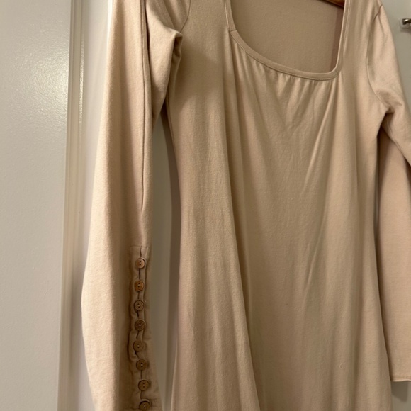 FP Beach cream colored dress high slit on side - Picture 2 of 4